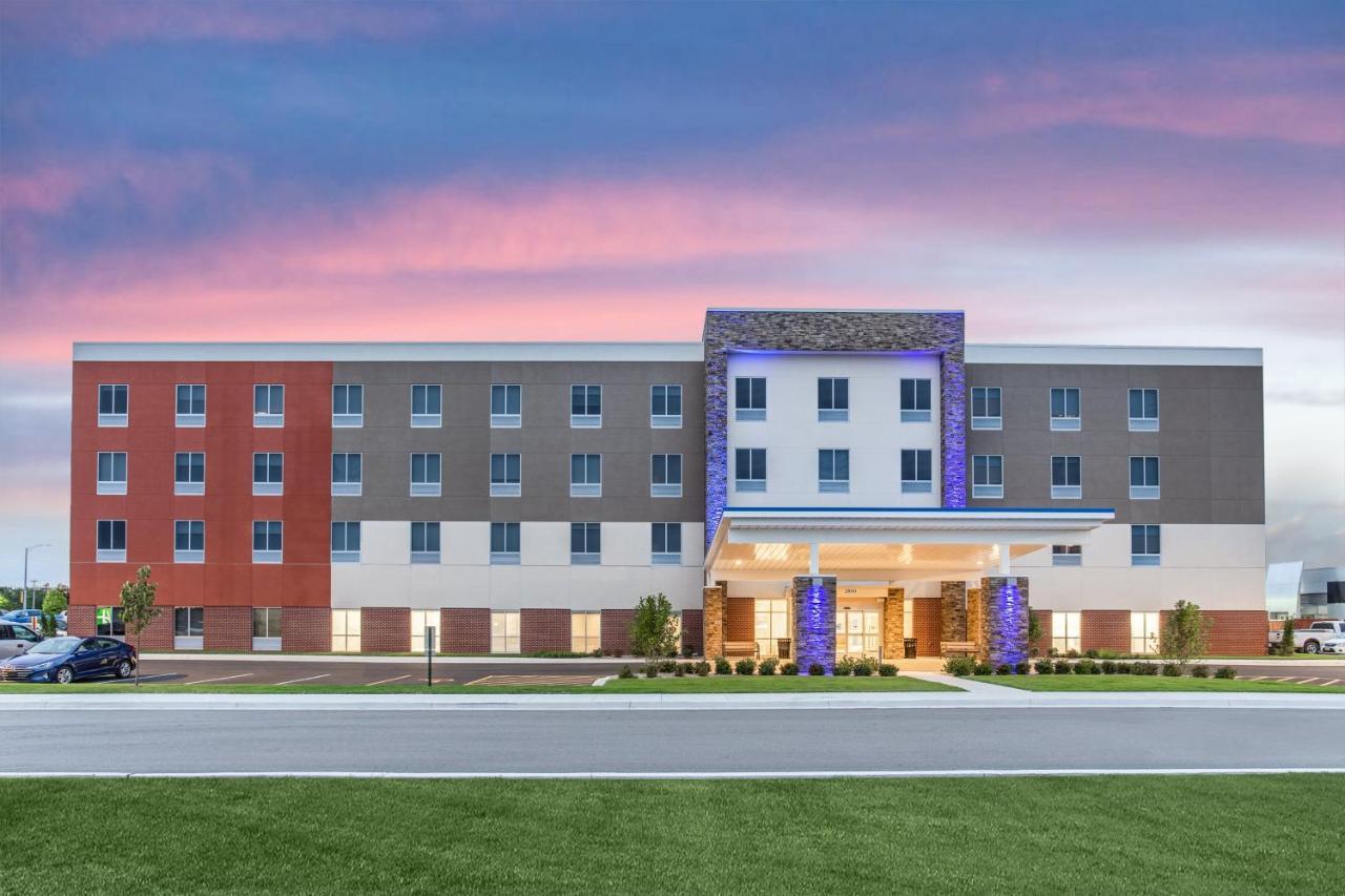 Express & - By Ihg 3* Ottawa