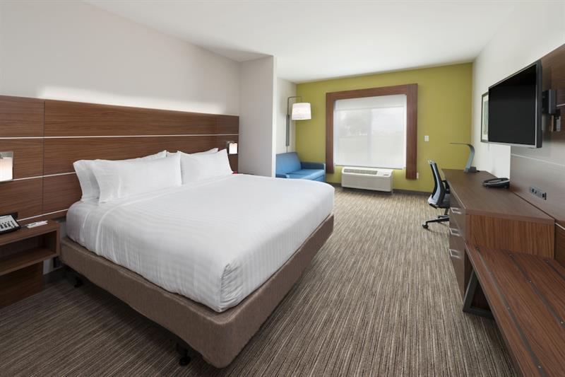 Hotel Express & - By Ihg 3*