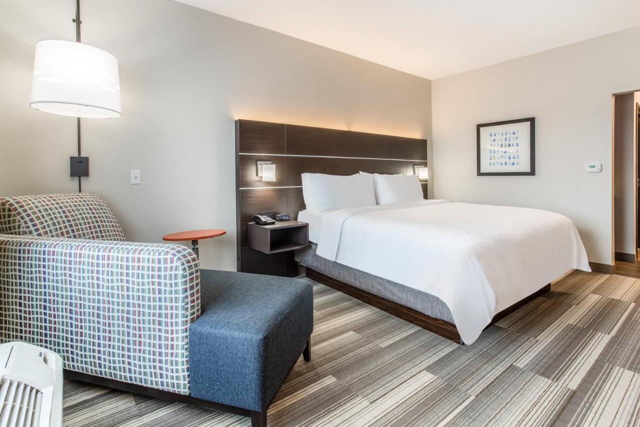 Hotel Express & - By Ihg 3*