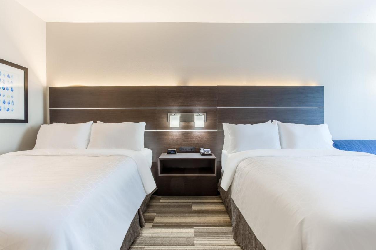 Express & - By Ihg Hotel