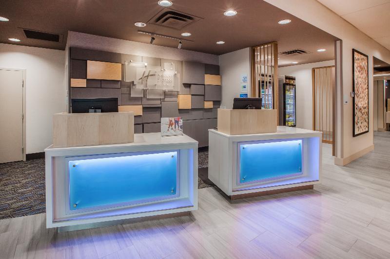 Express & - By Ihg 3* Ottawa